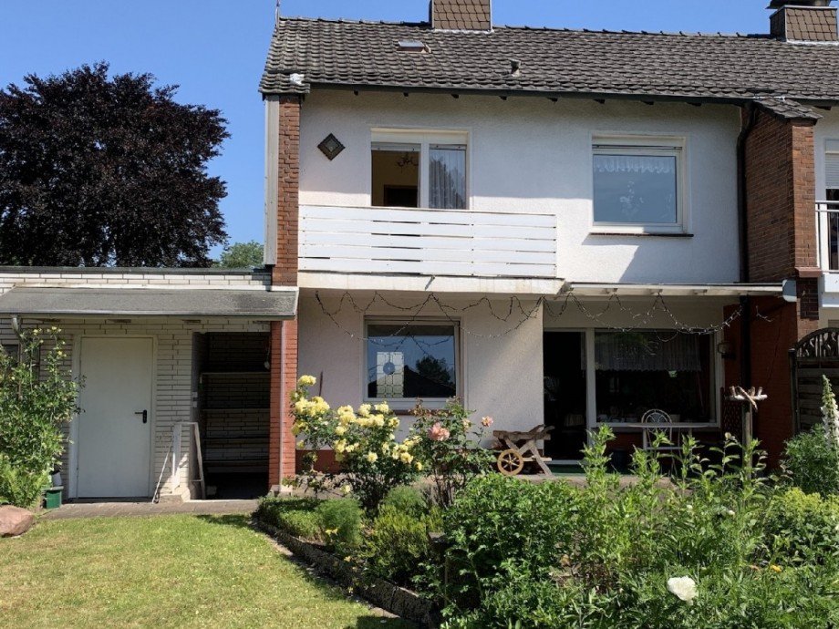 Gartenansicht Doppelhaush�lfte Dinslaken