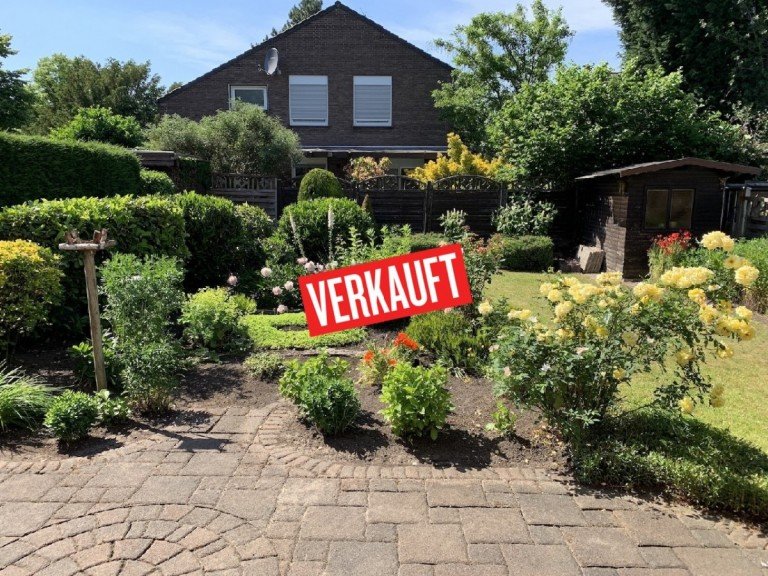  Dinslaken Doppelhaush�lfte Gepflegte Doppelhaush�lfte mit 323m� Grundst�ck in Dinslaken